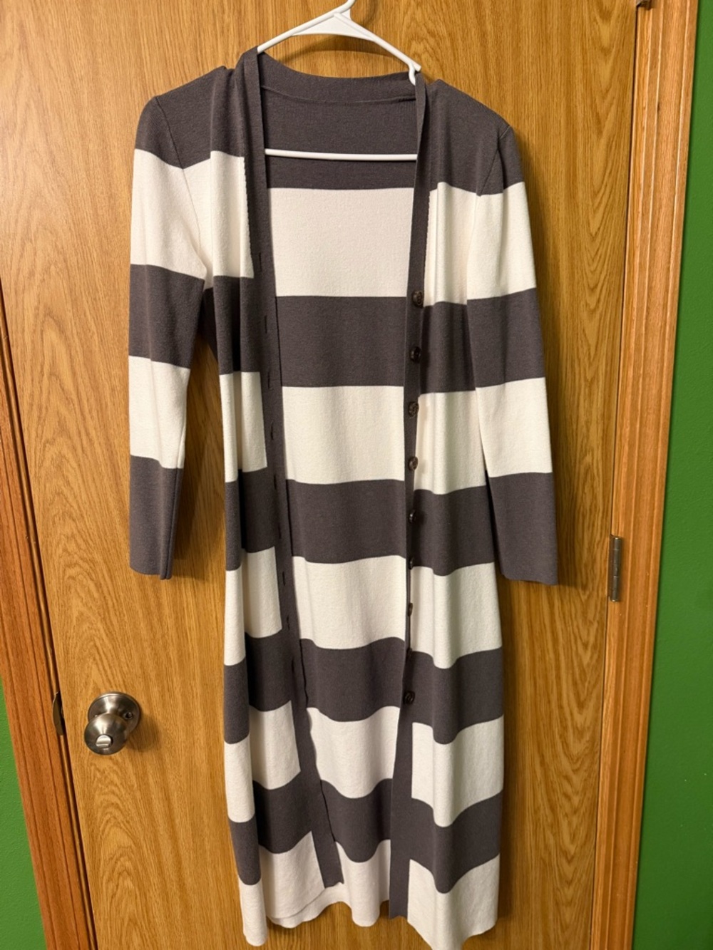 Amazon Women’s Long Striped Cardigan - Gray & White